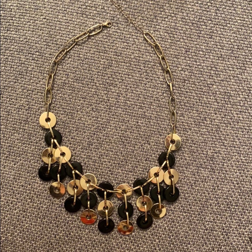 Black and gold circle necklace